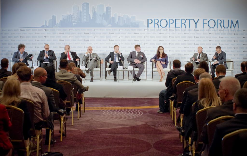 Rynek nieruchomości czeka na euro. Wnioski z konferencji Property Forum 2014
