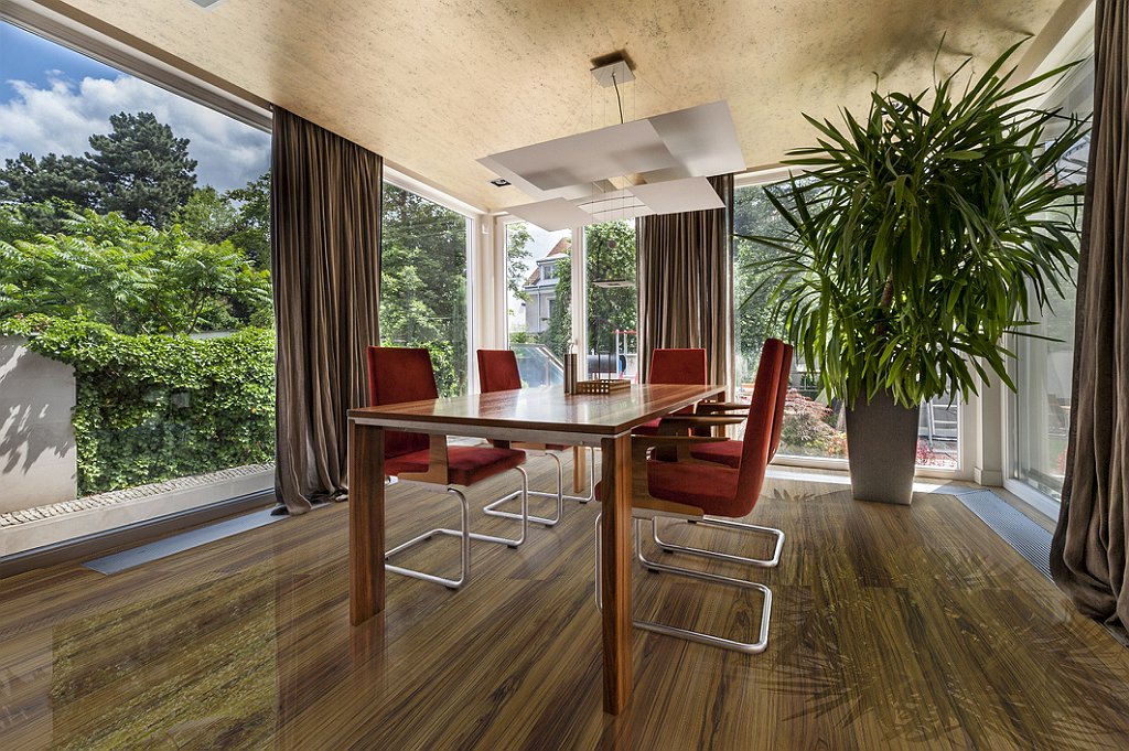 Na wysoki połysk – nowa podłogowa marka na polskim rynku