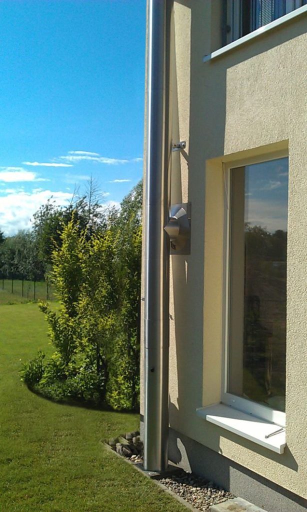 Jak uniknąć problemów z kominem? Zastosowanie stalowych wkładów kominowych i kominów izolowanych