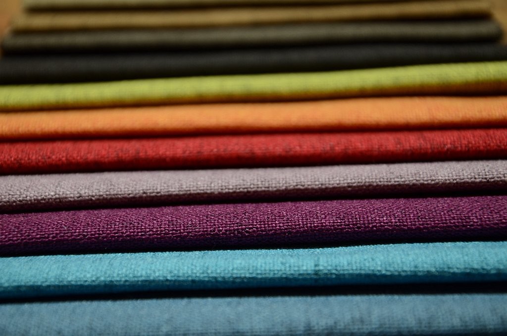 Feeria barw i ponadczasowe struktury – NOWOŚCI od LECH modern fabrics