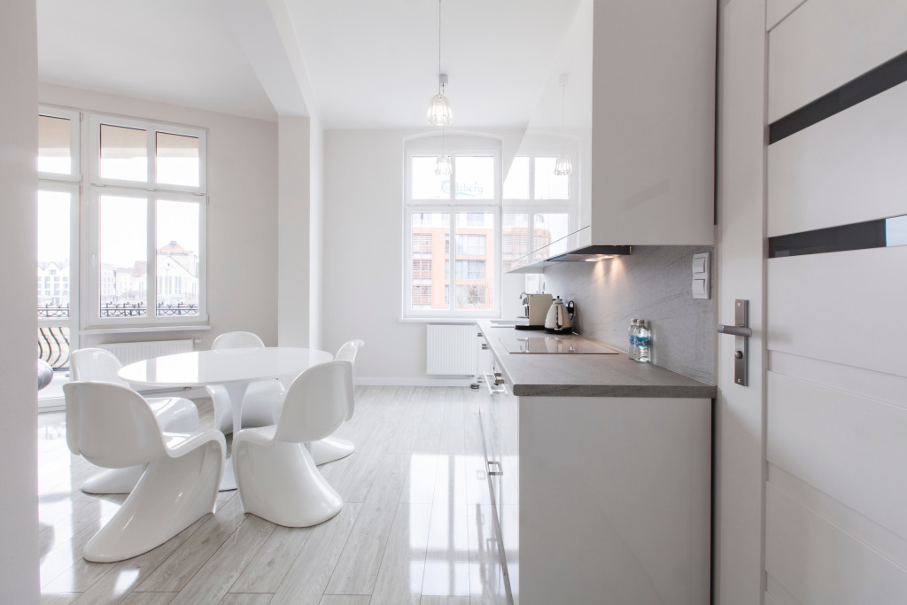 Wnętrze na błysk – nowoczesny apartament w stylu glamour