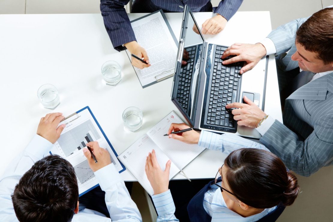 Przekształcenie jednoosobowej działalności gospodarczej  w spółkę z o.o. – czy to się opłaca?