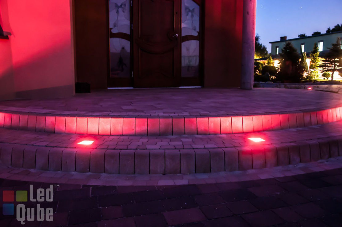 ŚWIATŁO W NAWIERZCHNI