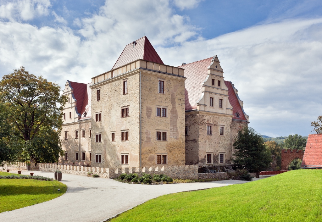 Uroczysko Siedmiu Luxury Hotel – Firma przyjazna kobietom
